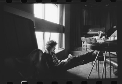 Photo Credit: Barry Feinstein